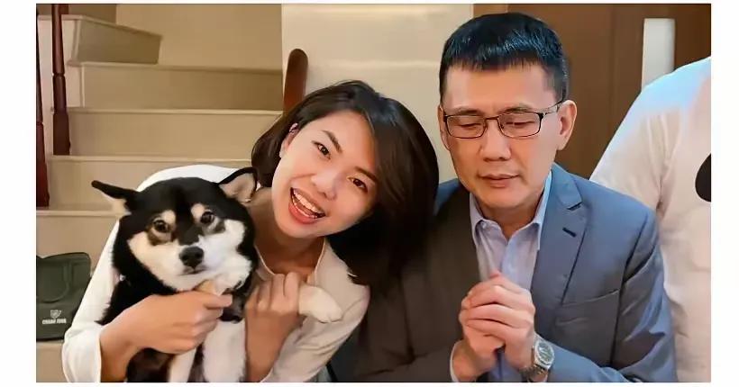 台林士杰是渔会理事长，民进党台南市议员林依婷的父亲。林士杰据说有黑道背景，外号绰