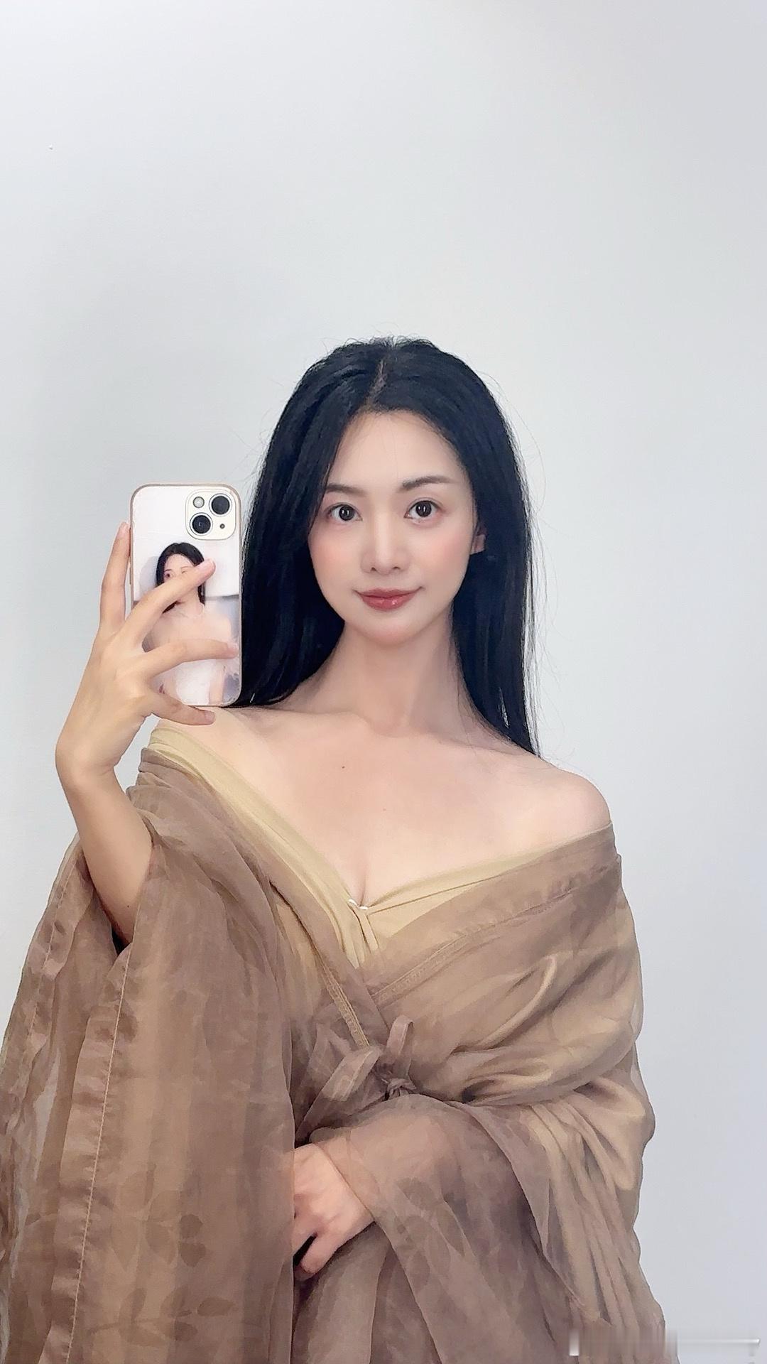 下班拍小唯 