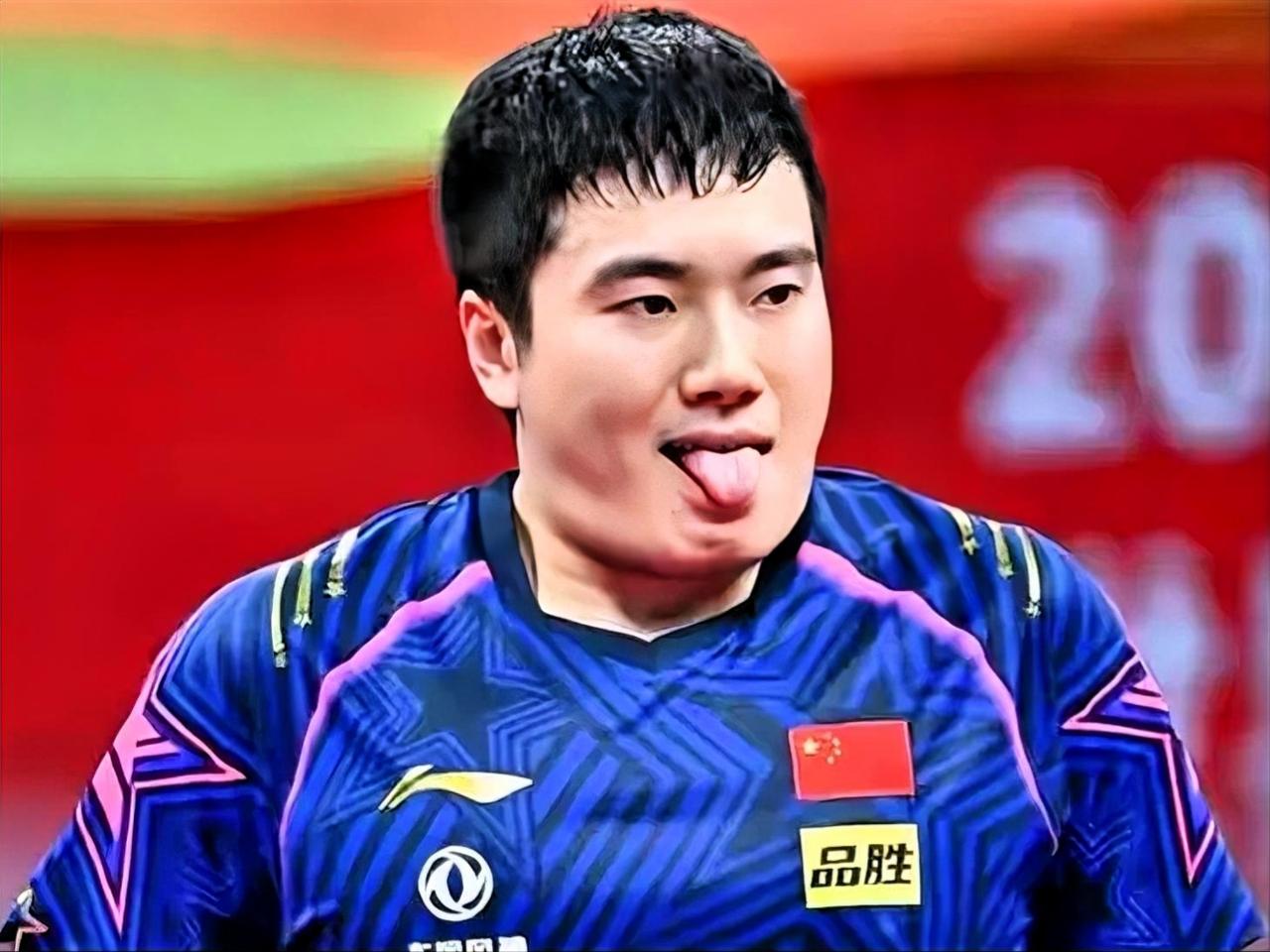 梁靖崑成功背后的五位“贵人”

1、梁春利，梁靖崑父亲，儿子一直坚持在国家队打球