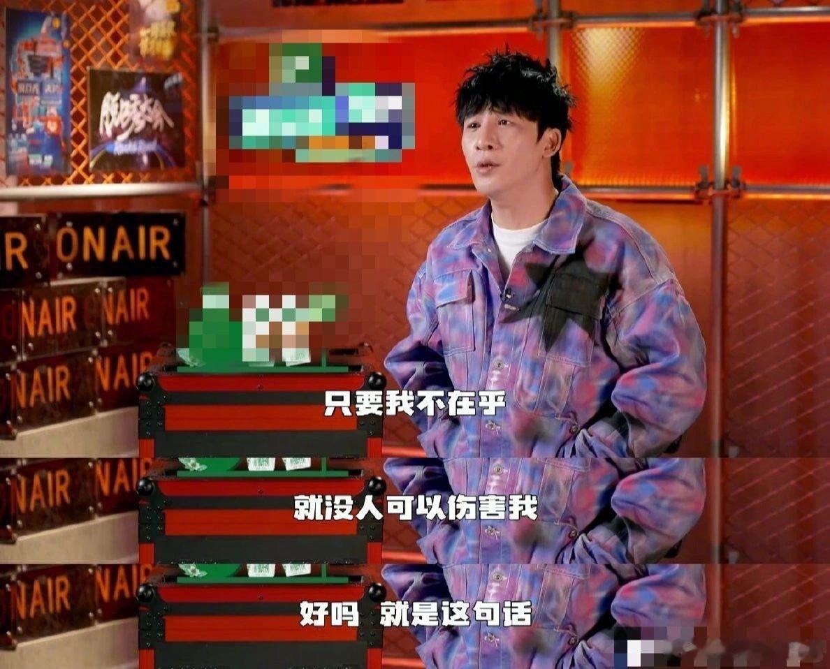 #大张伟回归脱口秀#不得不说，我真的太喜欢大张伟老师的这张嘴了，又会唱又会说，谁