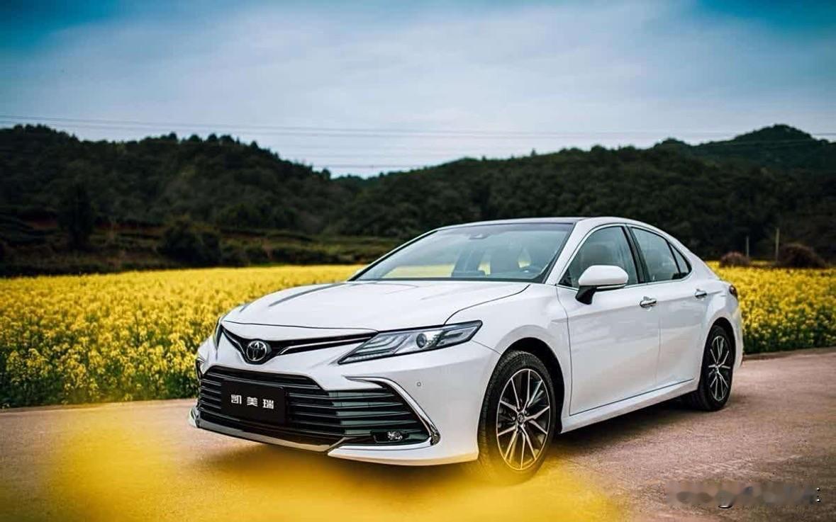 部分新能源车型三大坑

第一坑：前后灯普遍都贴近保险杠甚至和保险杠齐平。只要一个