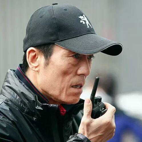 76岁张艺谋，悲痛发文！
 
8月10日下午，张艺谋工作室的官方微博发了几行字：