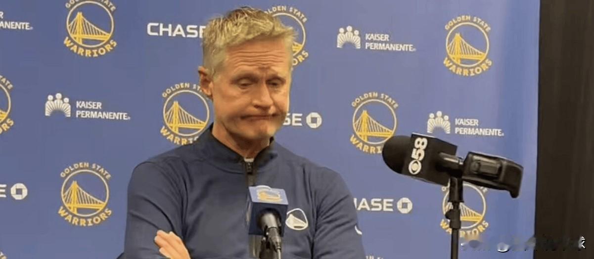 勇士这赛季真的是支神奇的队伍，

你要是说它是夺冠大人们嘛，能赢湖人，快船，灰熊