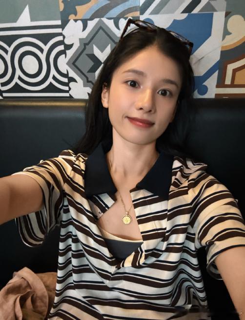 网传人间暖阳主角张婧仪张婧仪下部戏是人间暖阳 网传张婧仪出演《人间暖阳》女主，虽
