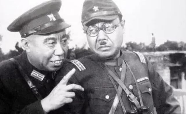 1944年，我军情报员文国才不幸被捕，被严刑拷打时，一个汉奸翻译趁鬼子不注意，悄