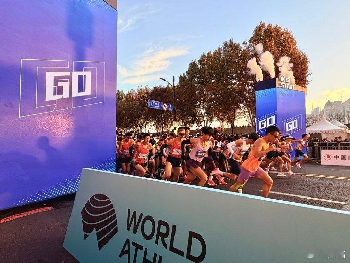 上马赛后如何进行营养恢复 2025上海马拉松今天顺利举行，23000人参赛，张德