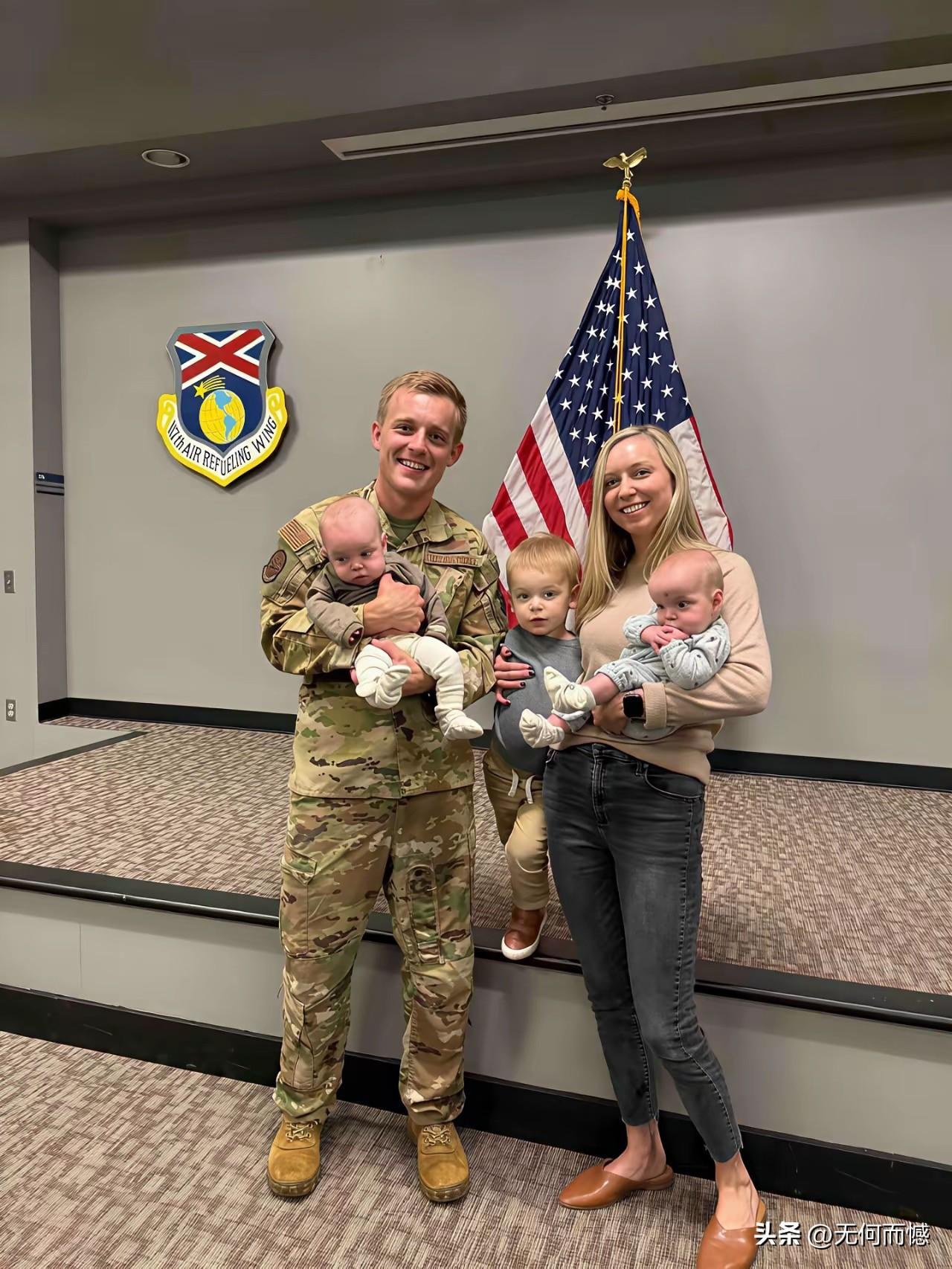 3月12日，美军KC-135R加油机在伊拉克西部坠毁，6名机组人员全部遇难，包括