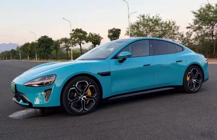 小米三款新车齐曝光 小米YU9，小米SU7改，小米YU7 GT。接下来有的看了，