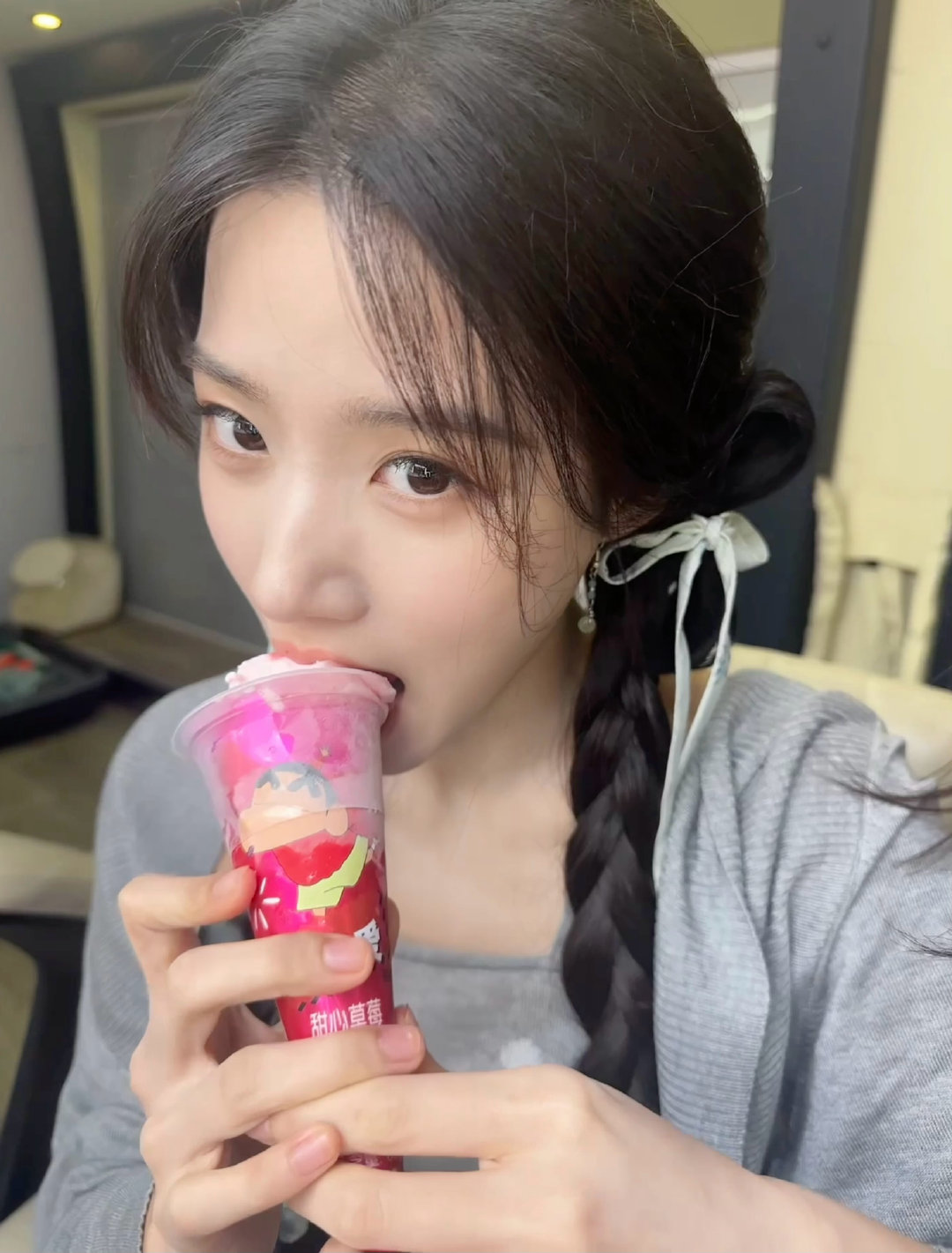 卢昱晓非正式视角卢昱晓可爱浓度满分  卢昱晓非正式视角  是可爱浓度满分的噜噜晓