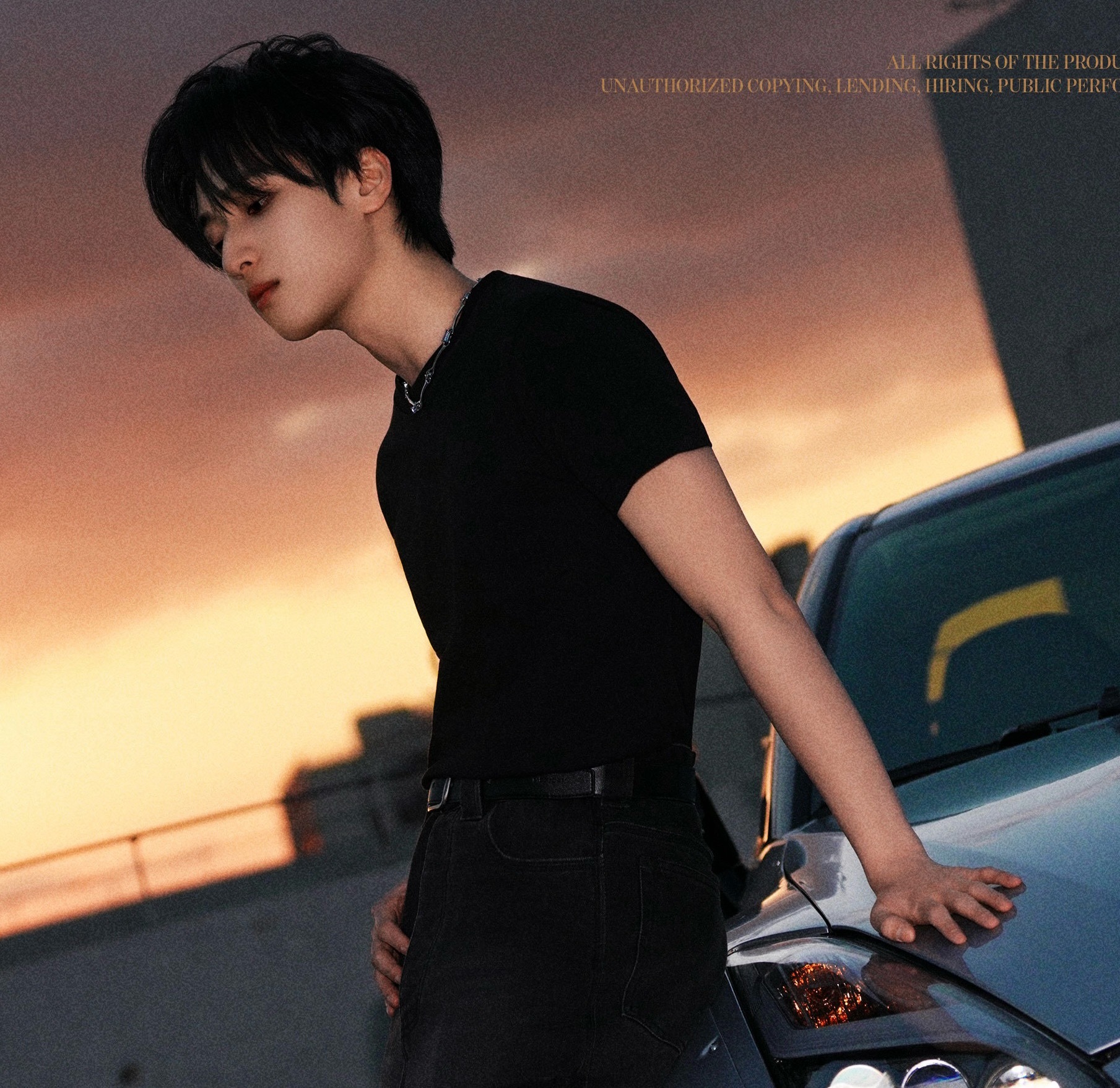 夫啊，我尖叫…p1一个紧身黑t都能穿的如此涩情[流鼻血] 时代少年团演唱会剧照海