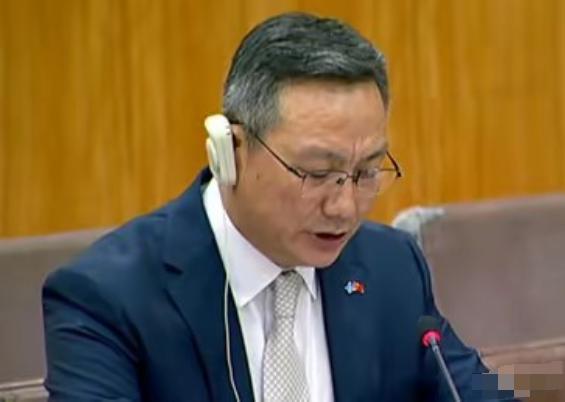 卢卡申科访华同一天，中国在联合国表态：关切无人机袭击白俄平民

29号当天在没有