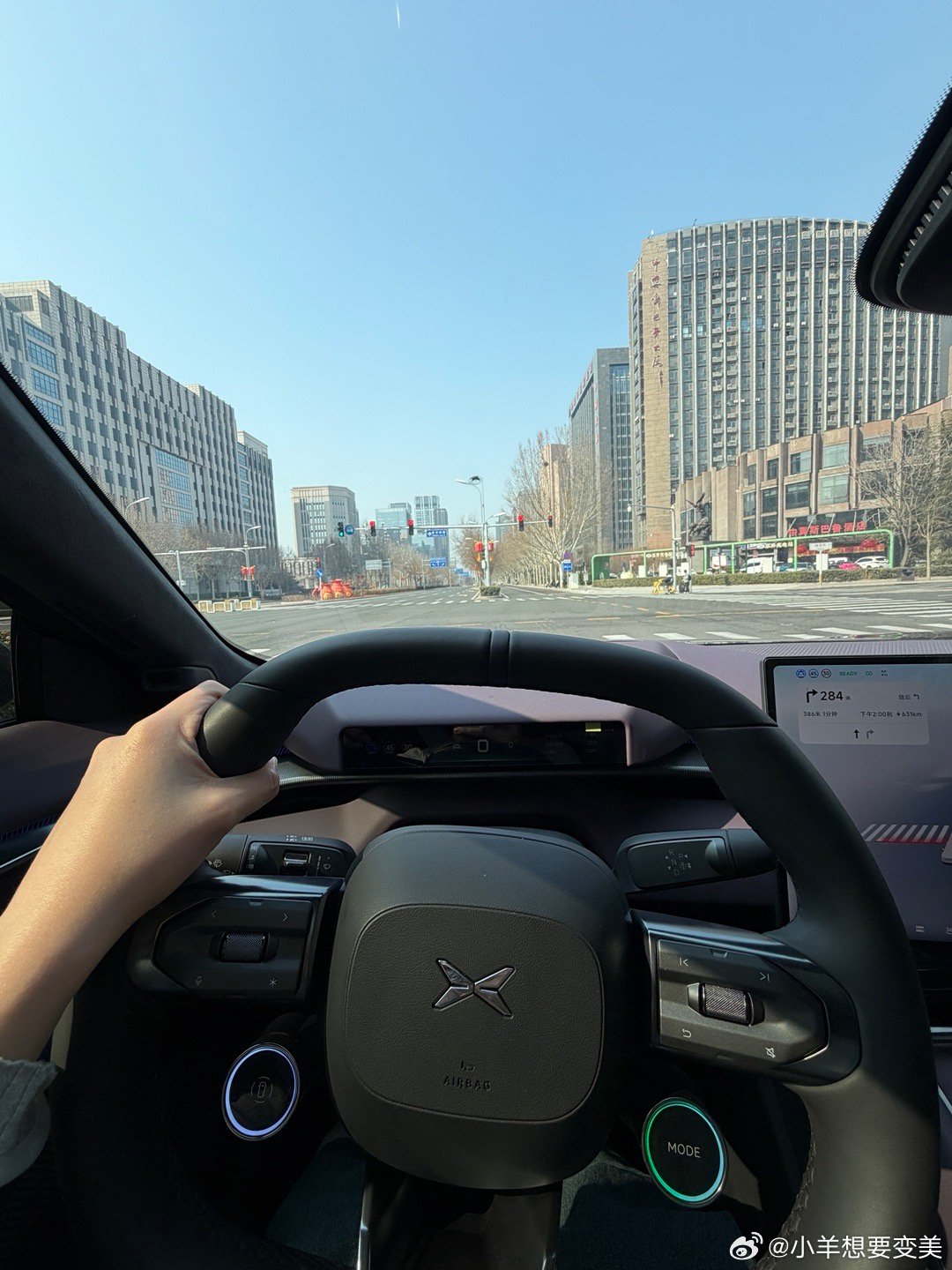 冒个泡带着问题去试车 和出差回来了 咱就是说摄影师简直不要太敬业了 录了好多遍 