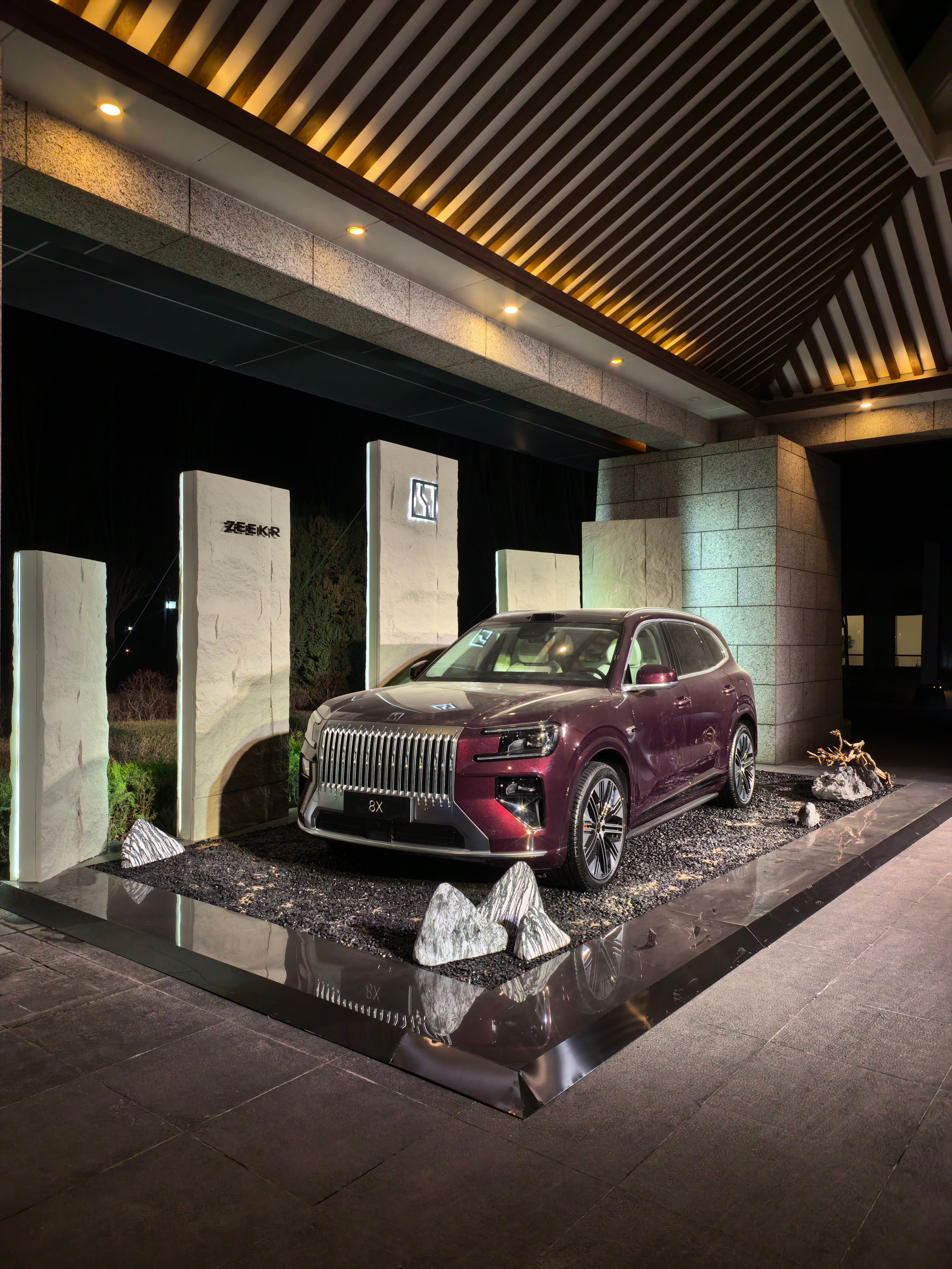 在大西北这边吃饭太爽了全碳水还有各种好吃的牛羊肉放纵的感觉，确实过瘾 酒泉