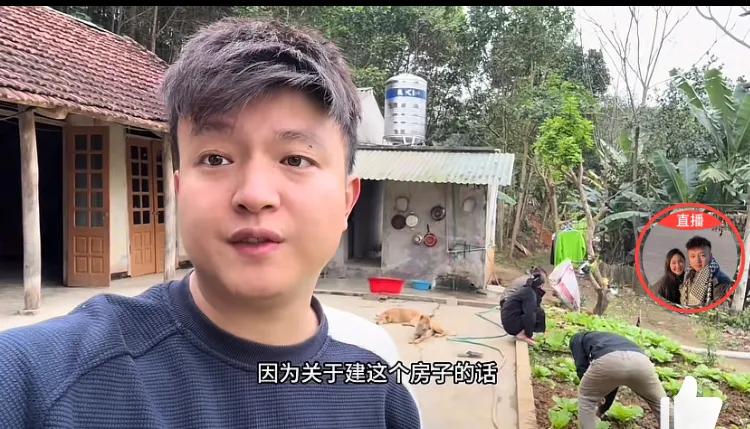 小叔建房的事最终尘埃落定，这几天都在量地规划，小叔对胡子叔的最终归宿还在犹豫不决