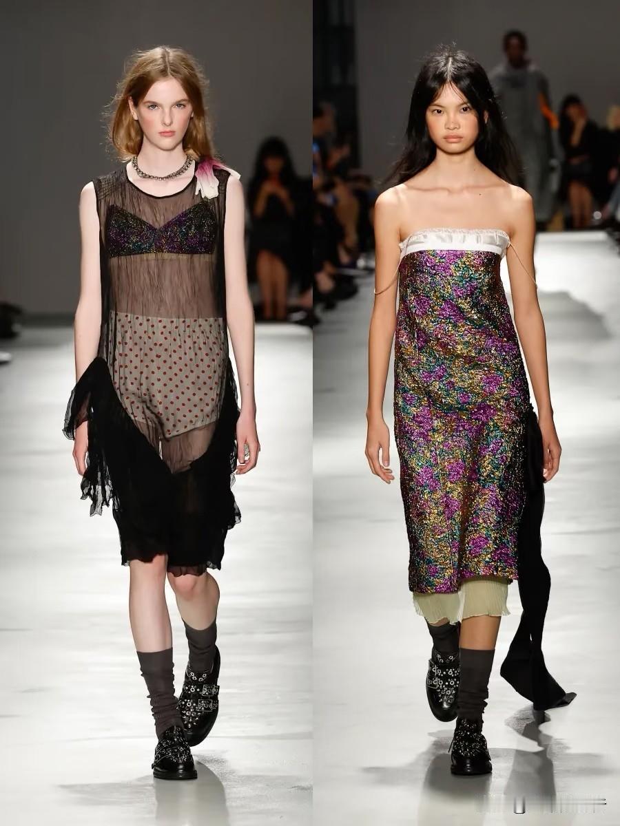 N°21 Spring 2026 Ready-to-Wear｜甜酷复古回归，一场