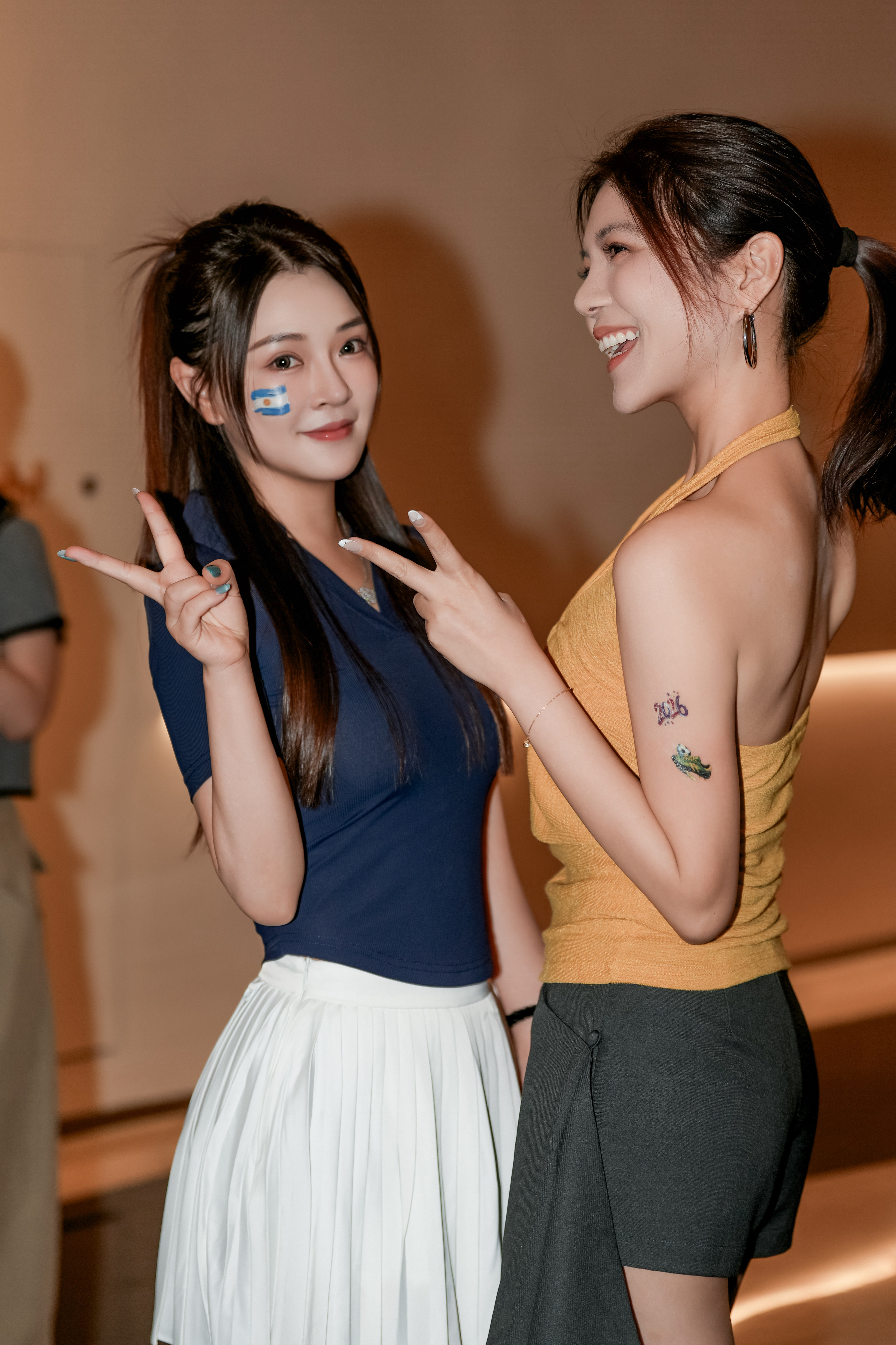我司七月启动会🔛摄影师抓拍的这张好有氛围感！ 