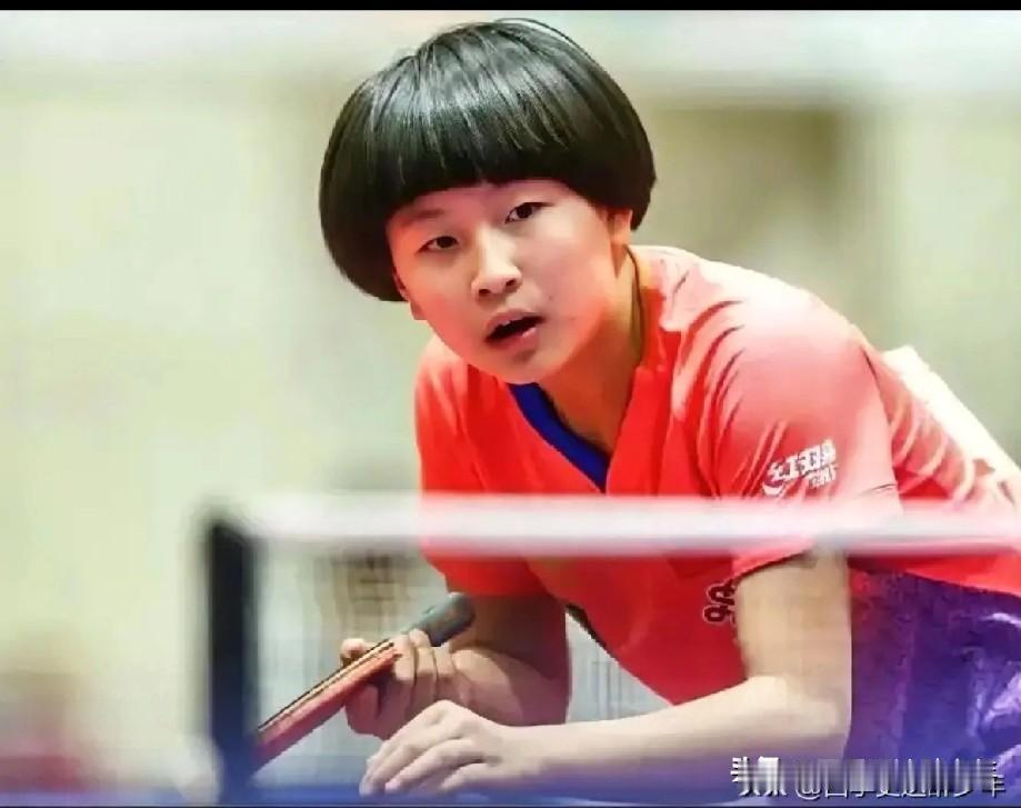 多哈支线赛女单1/8决赛：
  覃予萱VS罗卡亚埃尔巴兹。
  第一局覃予萱打至