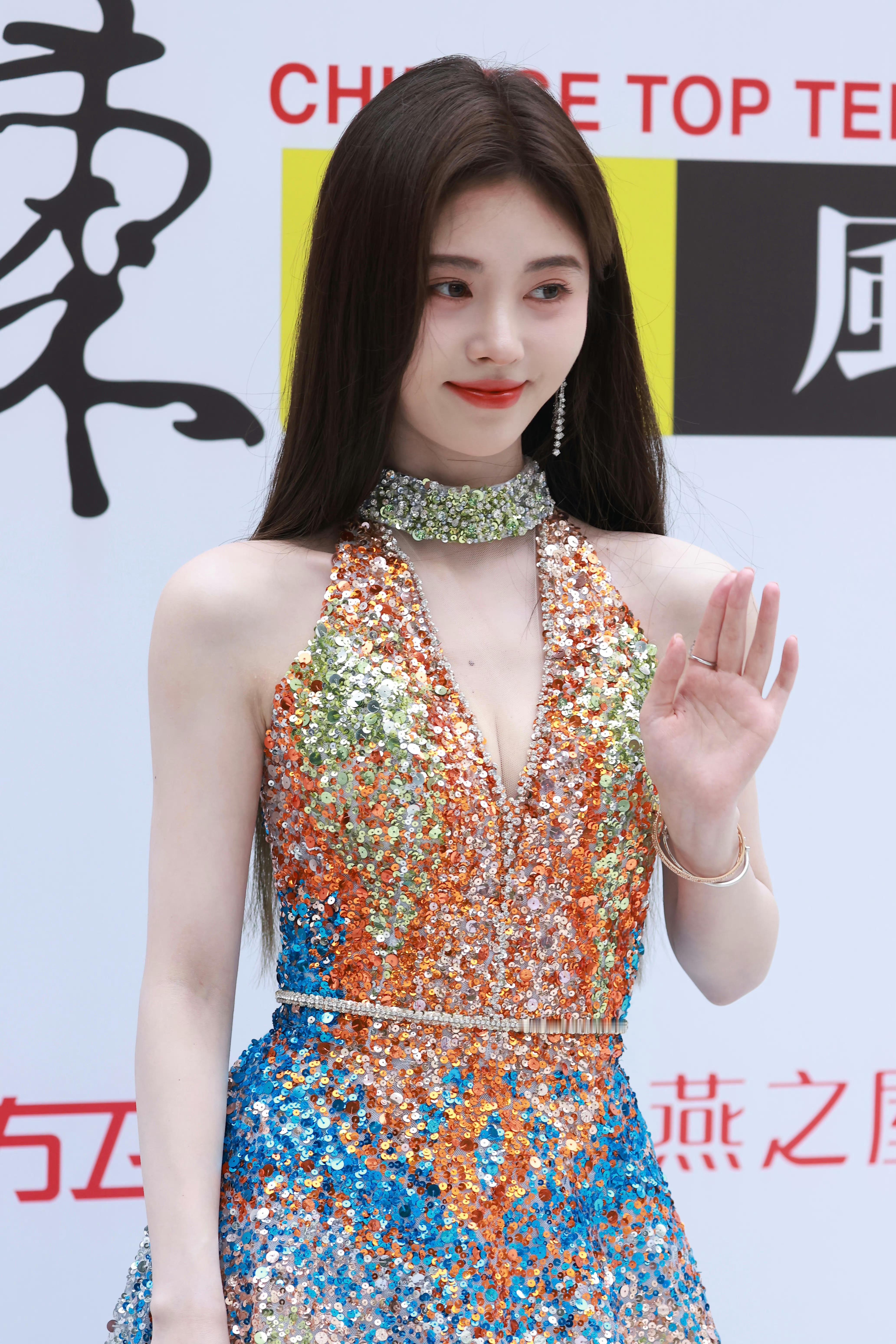 那些胸怀大“痣”的女明星，你更喜欢谁？ ​​​