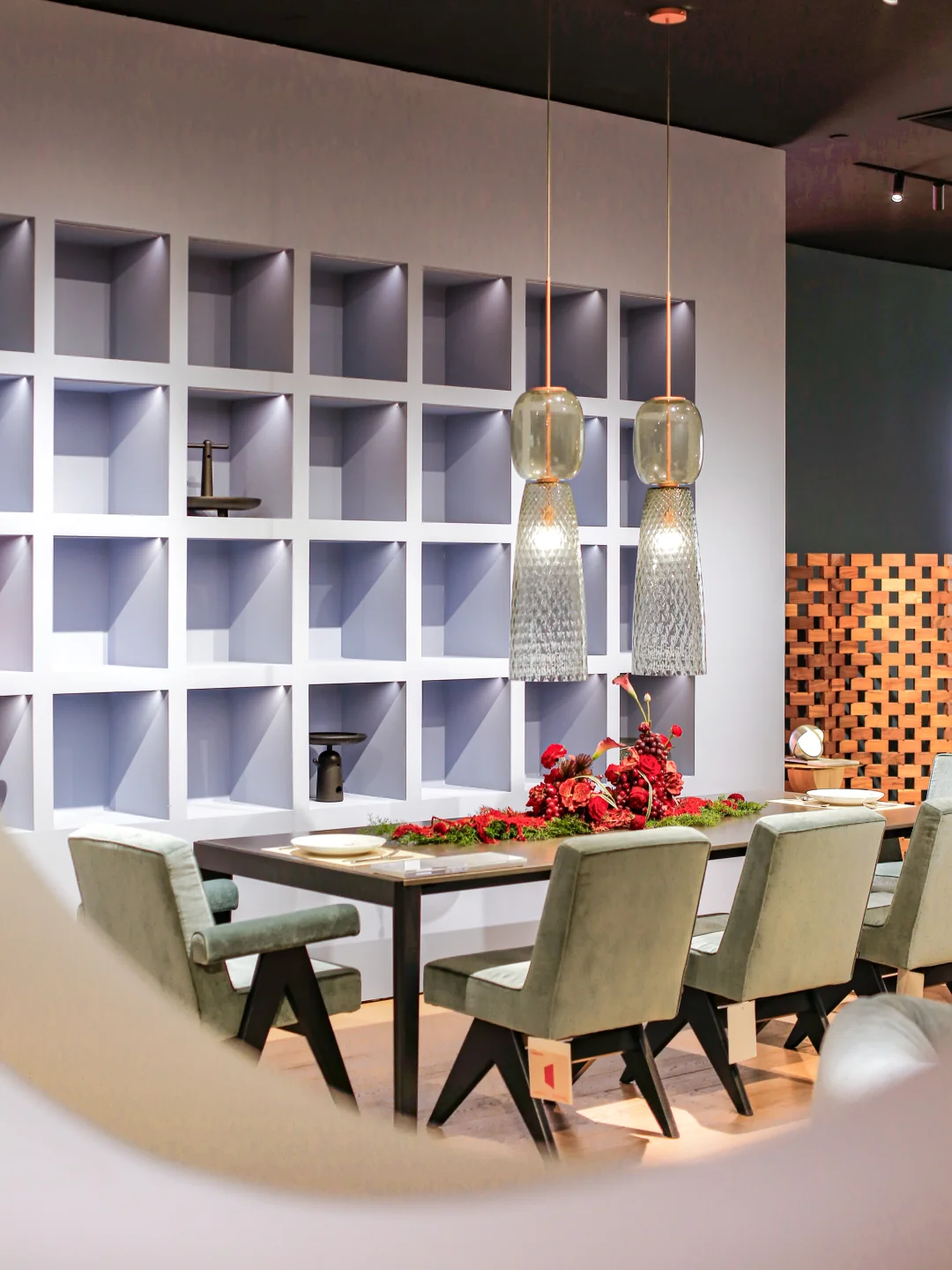 Cassina广州展厅新视角 | 别致的餐厅空间