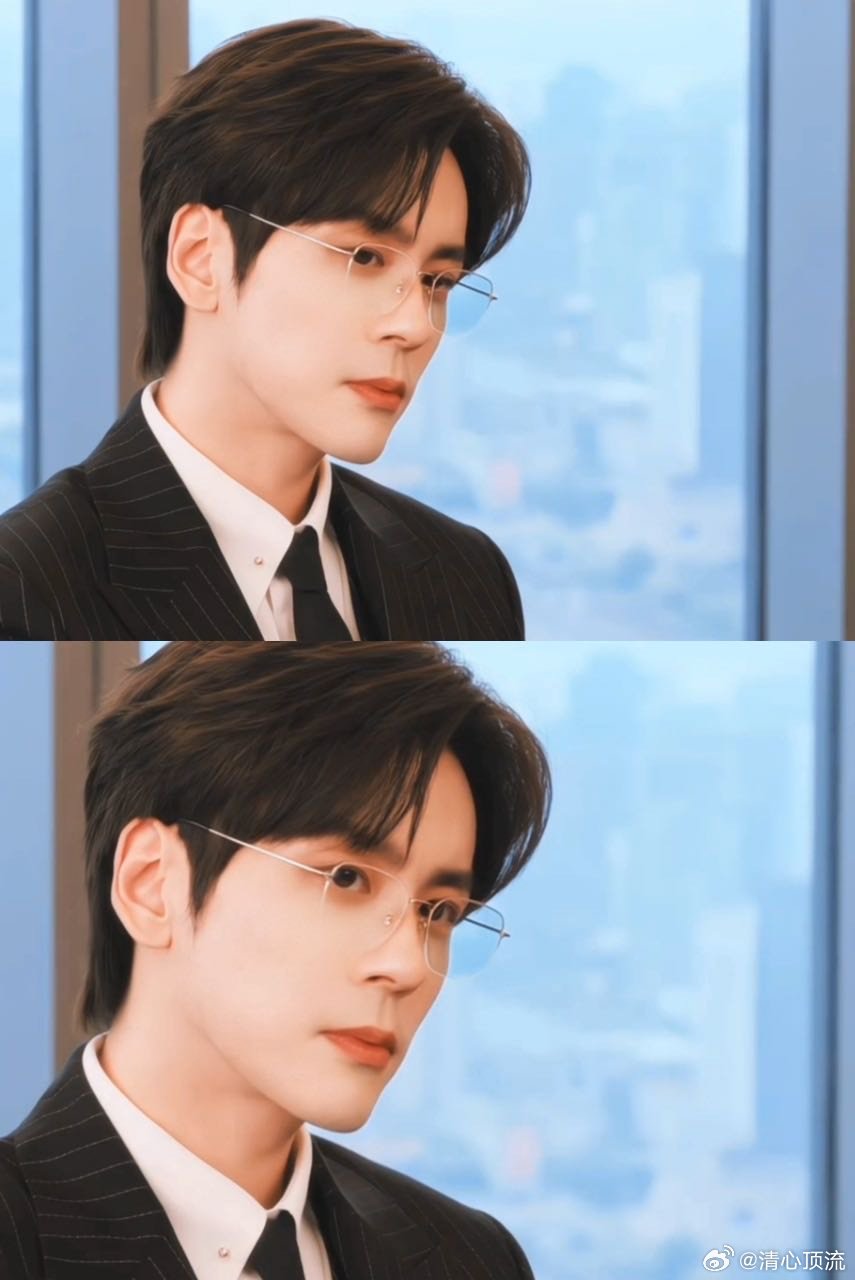 杀猪养你在魏哲鸣这续上了 许淮颂这波操作太会撩了，眼镜一摘目光直视，想喂你吃猪肉