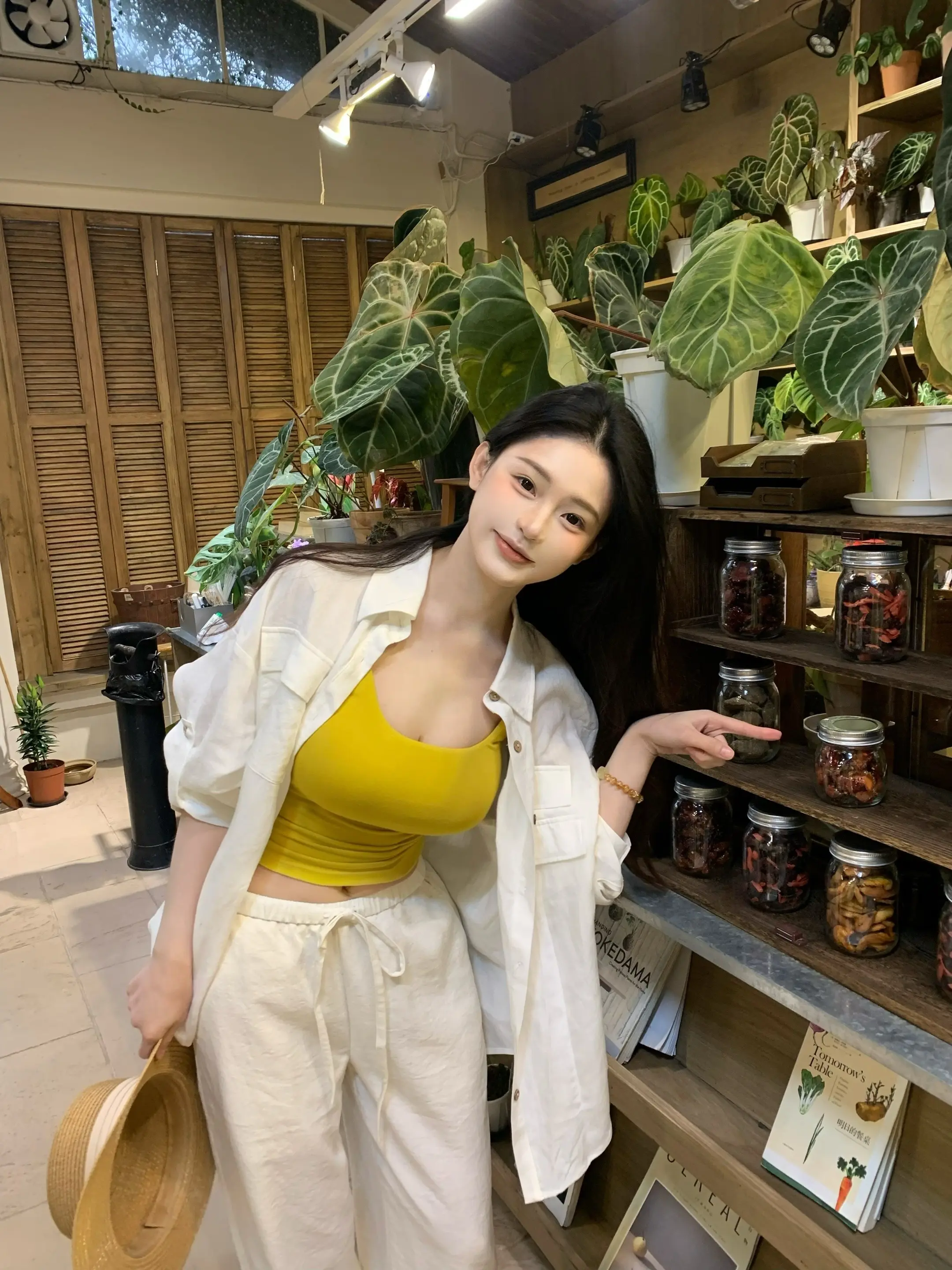 ⁽⁽٩( ´͈ ᗨ `͈ )۶⁾⁾