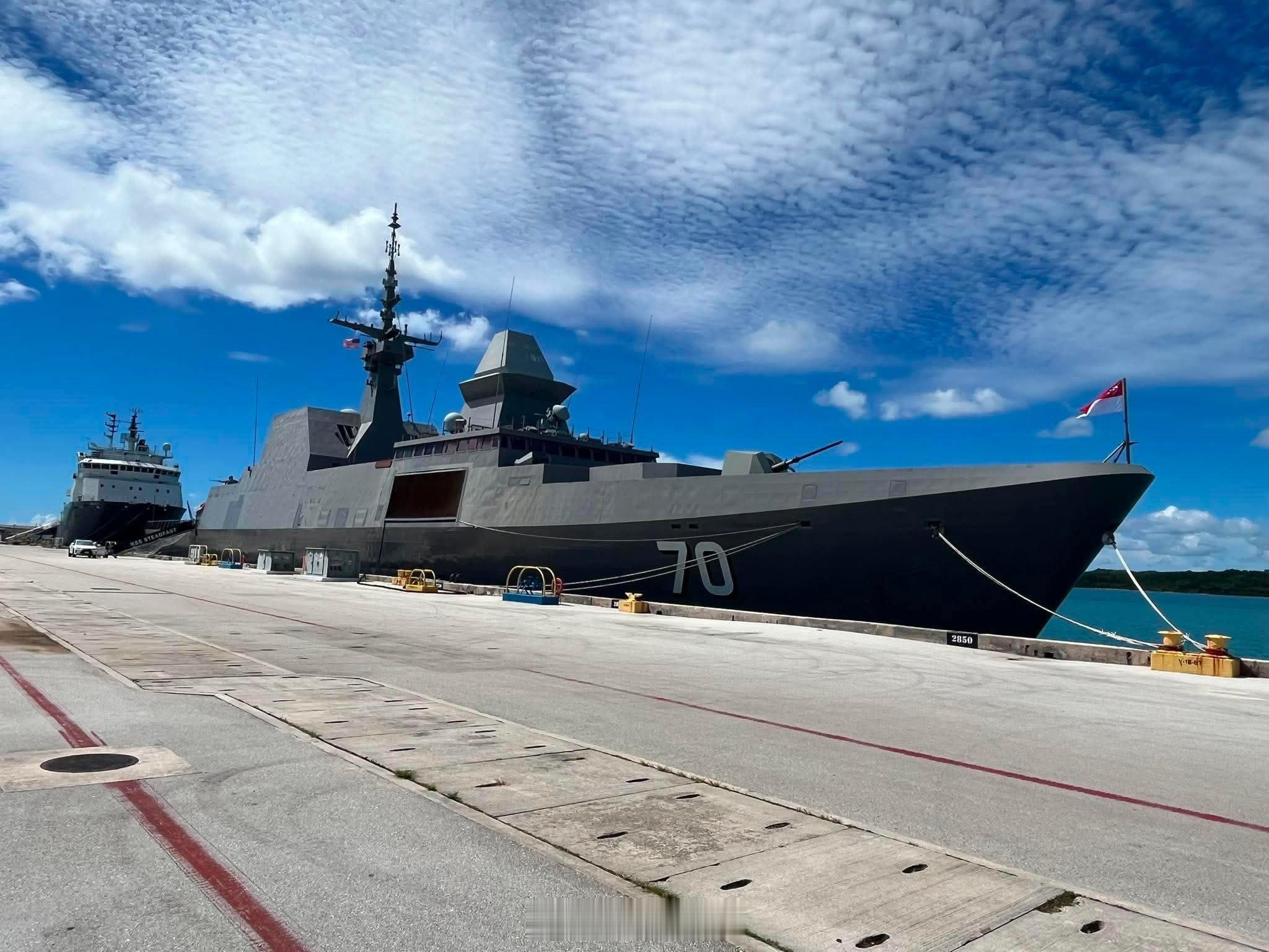 全球武器装备盘点每天认识一件兵器烽火问鼎计划 2026年6月9日，新加坡海军“坚