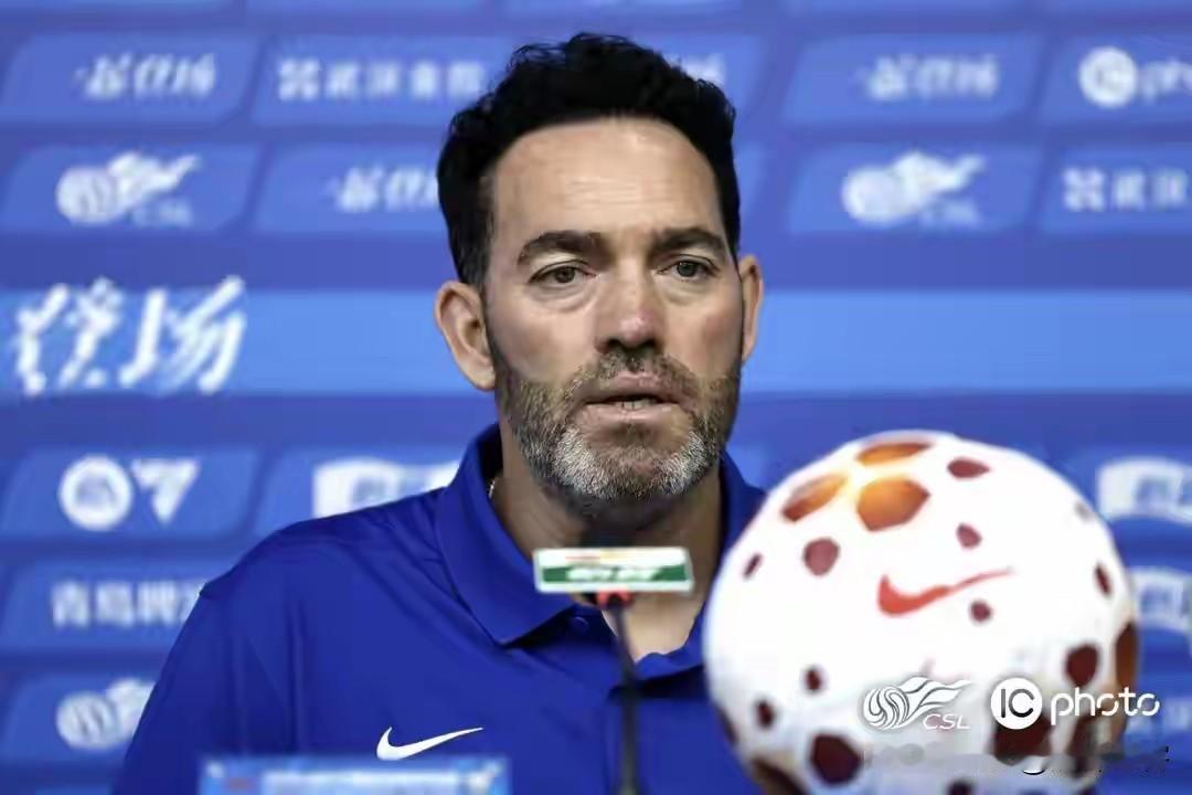 三镇大胜海牛的秘诀找到了，原来是俱乐部给苏亚下达了最后通牒！
先不论这条消息的真