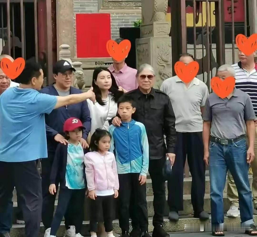 霍家清明回老家扫墓！