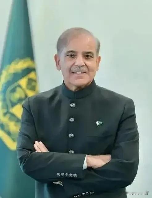 巴基斯坦传来消息！
4月18日，巴基斯坦总理办公室发声明，把柴油价格直接往下砸了