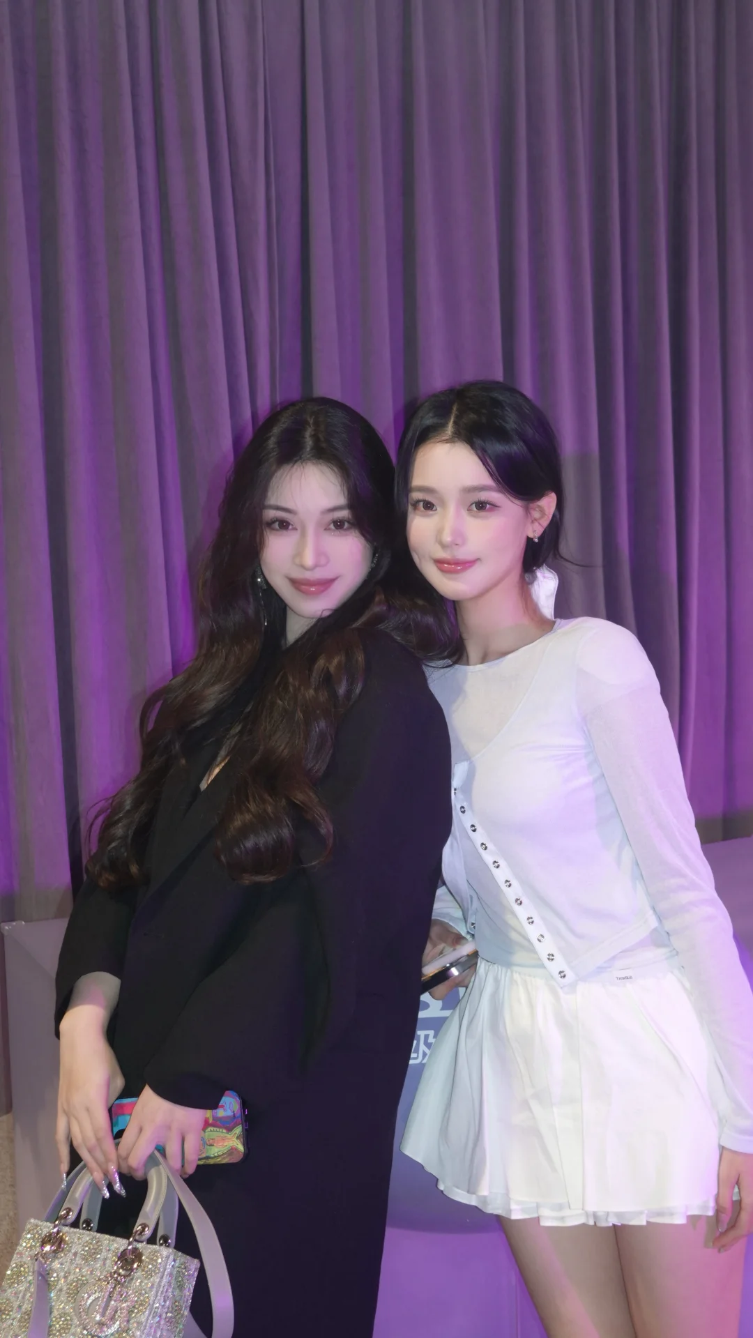 又是假装女明星的一天💜