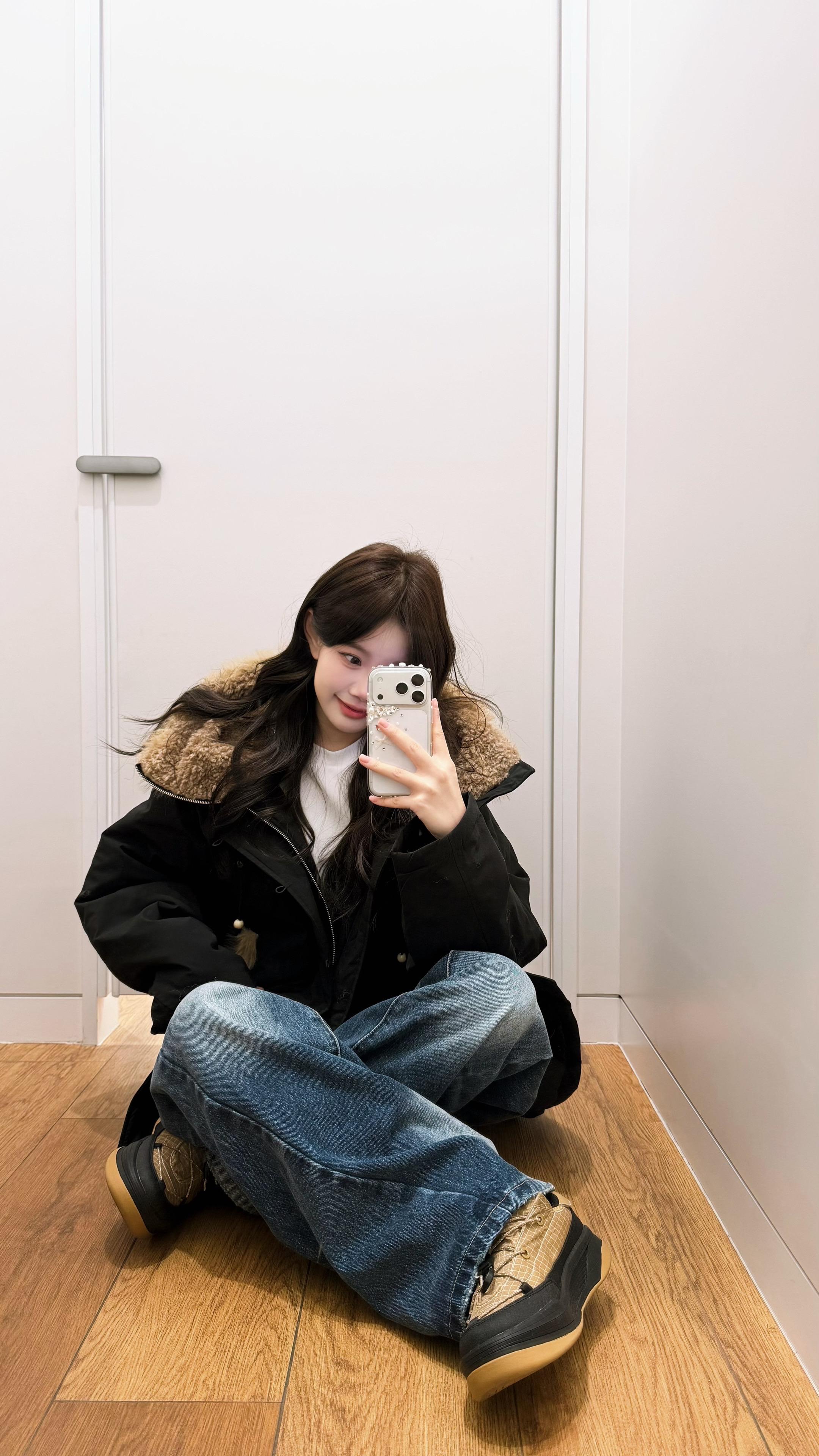 总有人站在不同的角度指责你 但没人了解你这一路有多难 你应该是自己的一座山