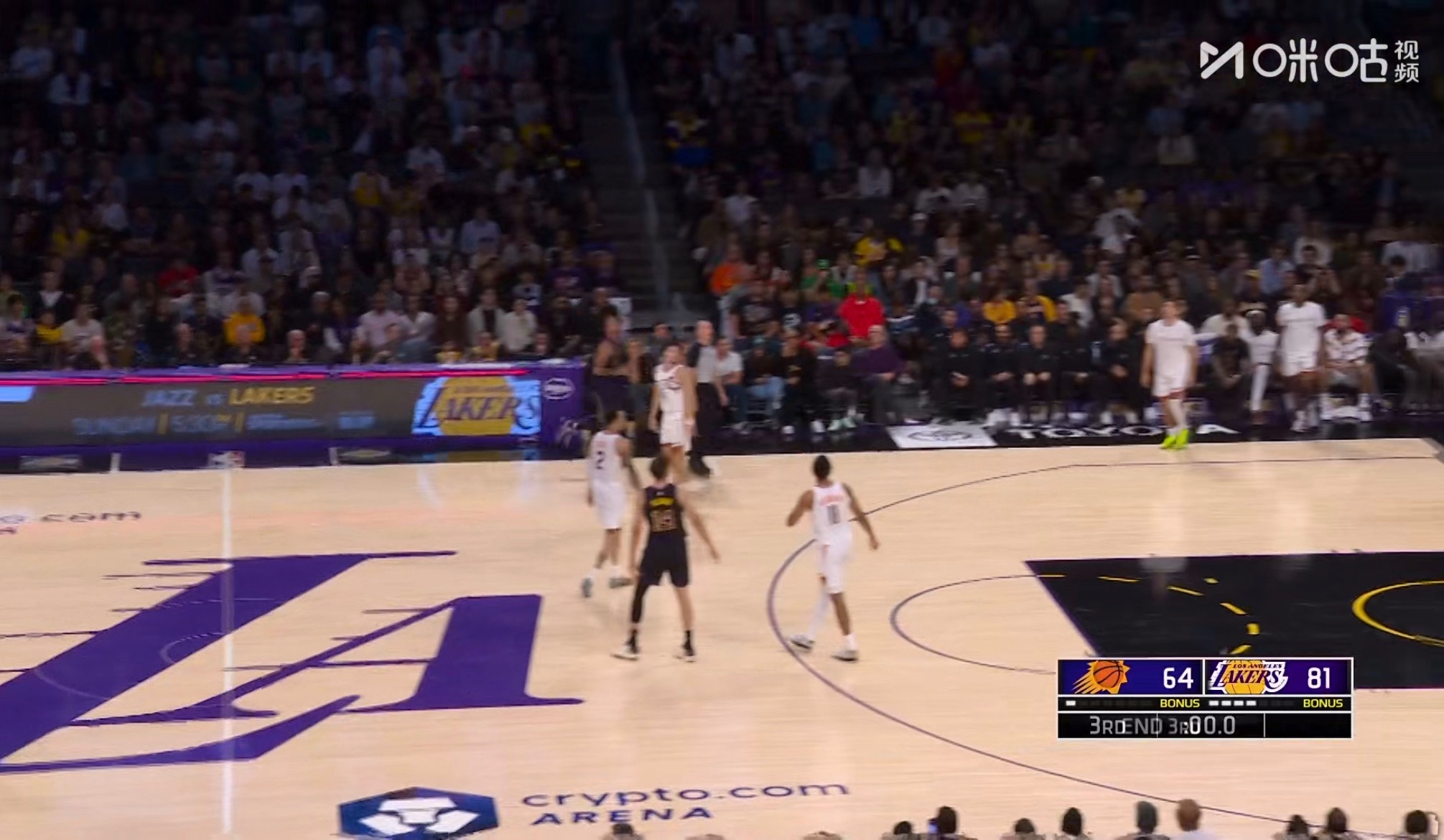 第三节结束，湖人领先17分，什么时候能下主力 