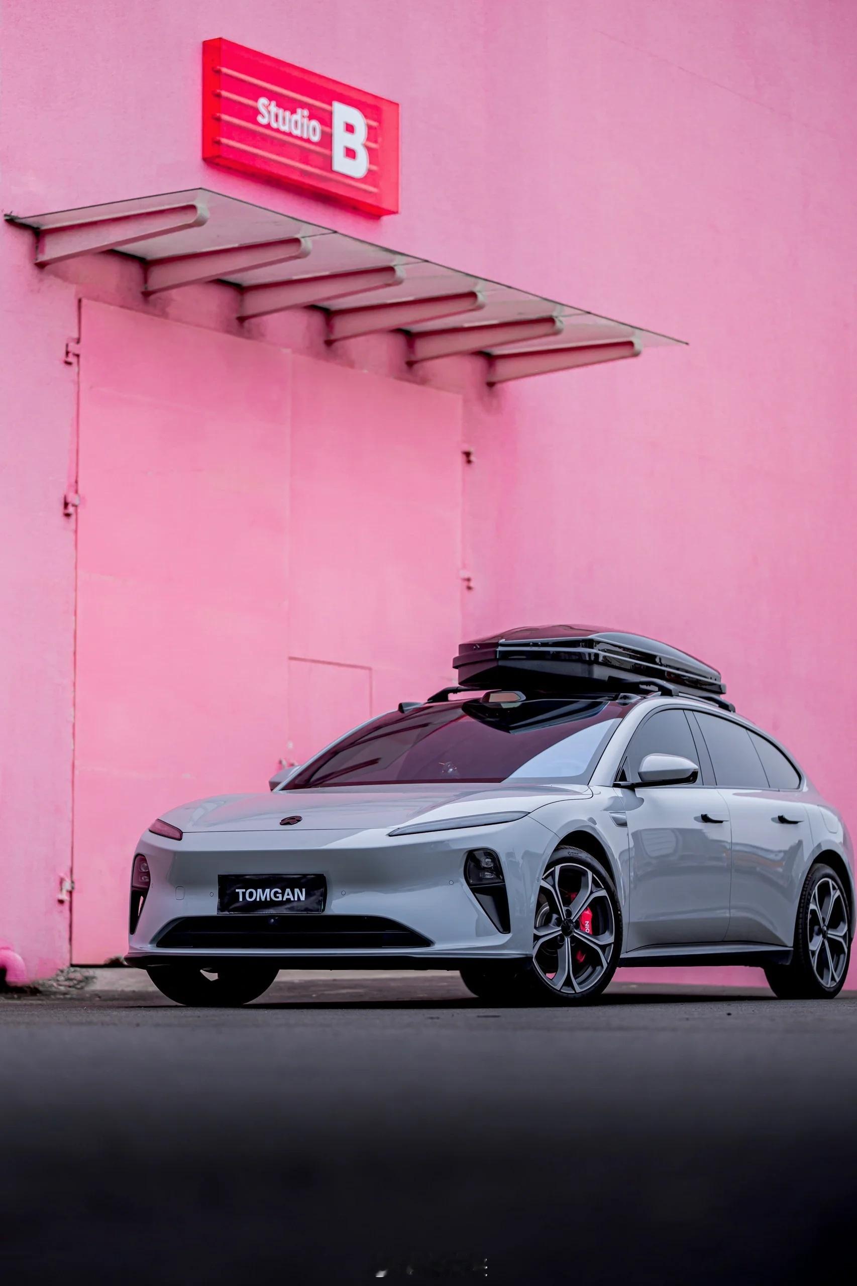 身体照顾好，把喜欢的事情做好，把重要的人待好，你想要的一切都在路上。早安