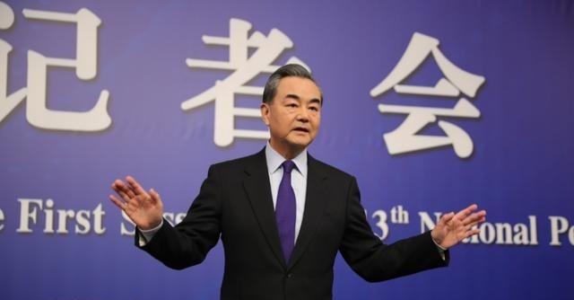 王毅外长发出统一最强音，向全世界通报两件事，中国再也不避讳了！

2025年底这