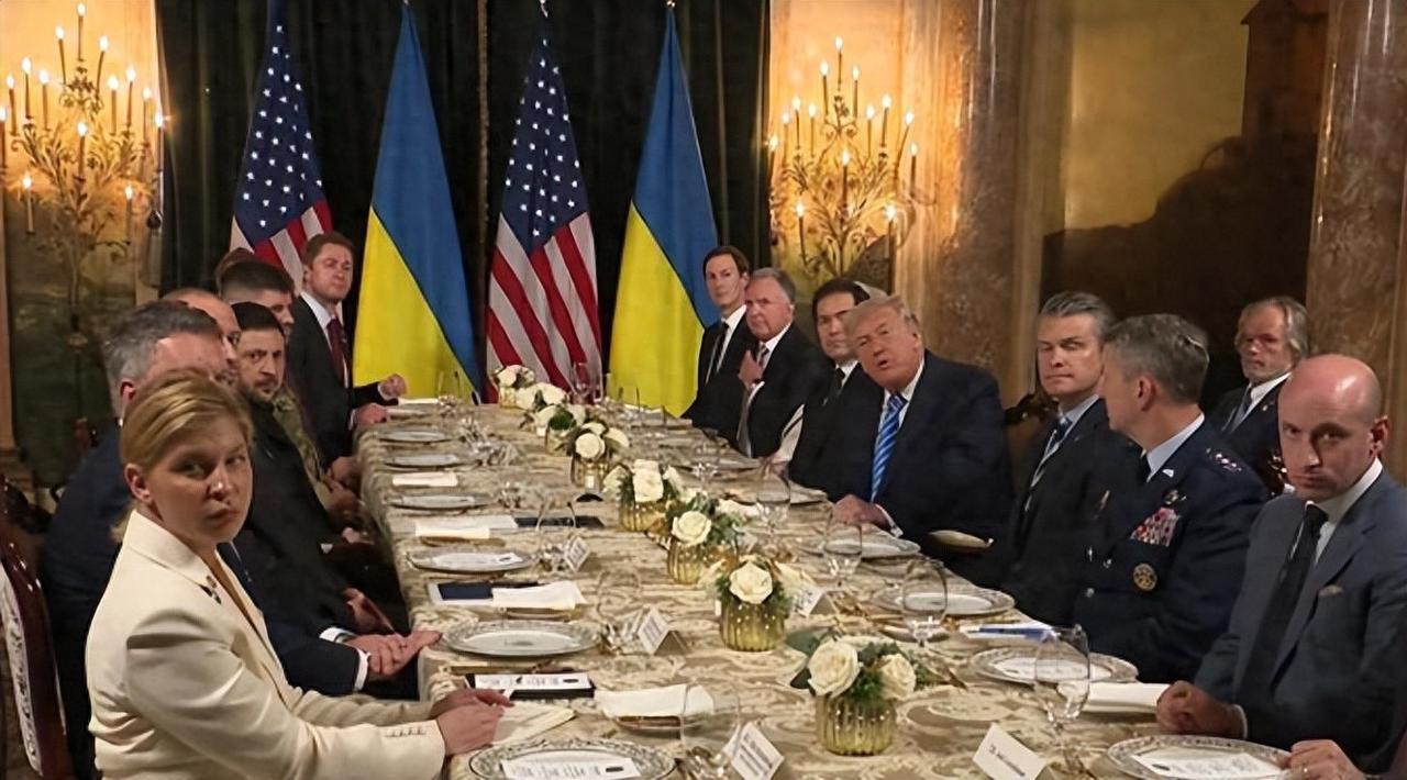 谈判结果出来了，特朗普态度变了，俄公布三大条件，乌英法选边站

12月28日，美