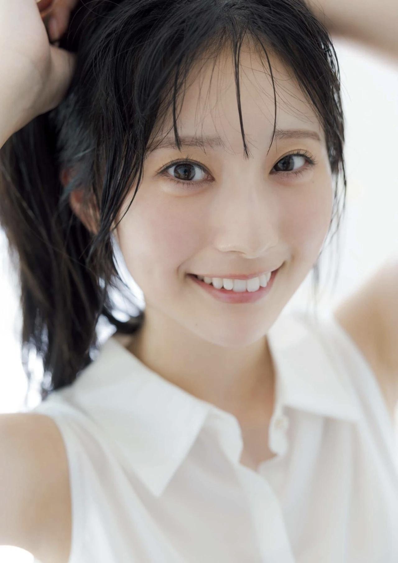 綾瀬ことり的完美笑容