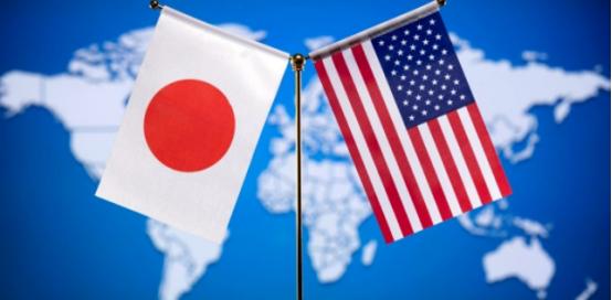 日本开始翻案了！12月8日，日本作家百田尚树公开表示，今天是珍珠港事件纪念日。虽