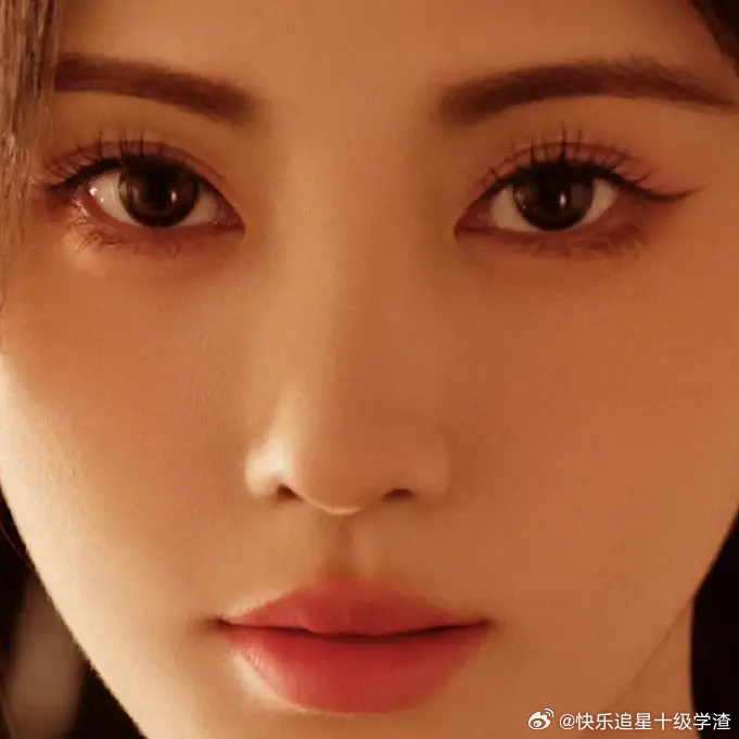 内娱女流量五官大赏 