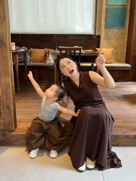 和女儿在BAC吃好喝好的一天