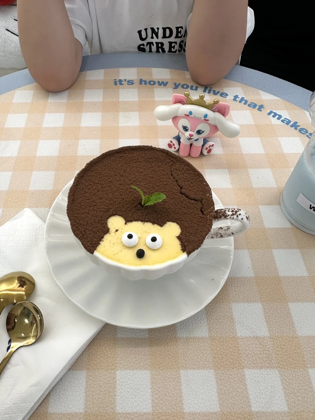 在杭州不知名角落，藏着kitty猫主题甜品店……