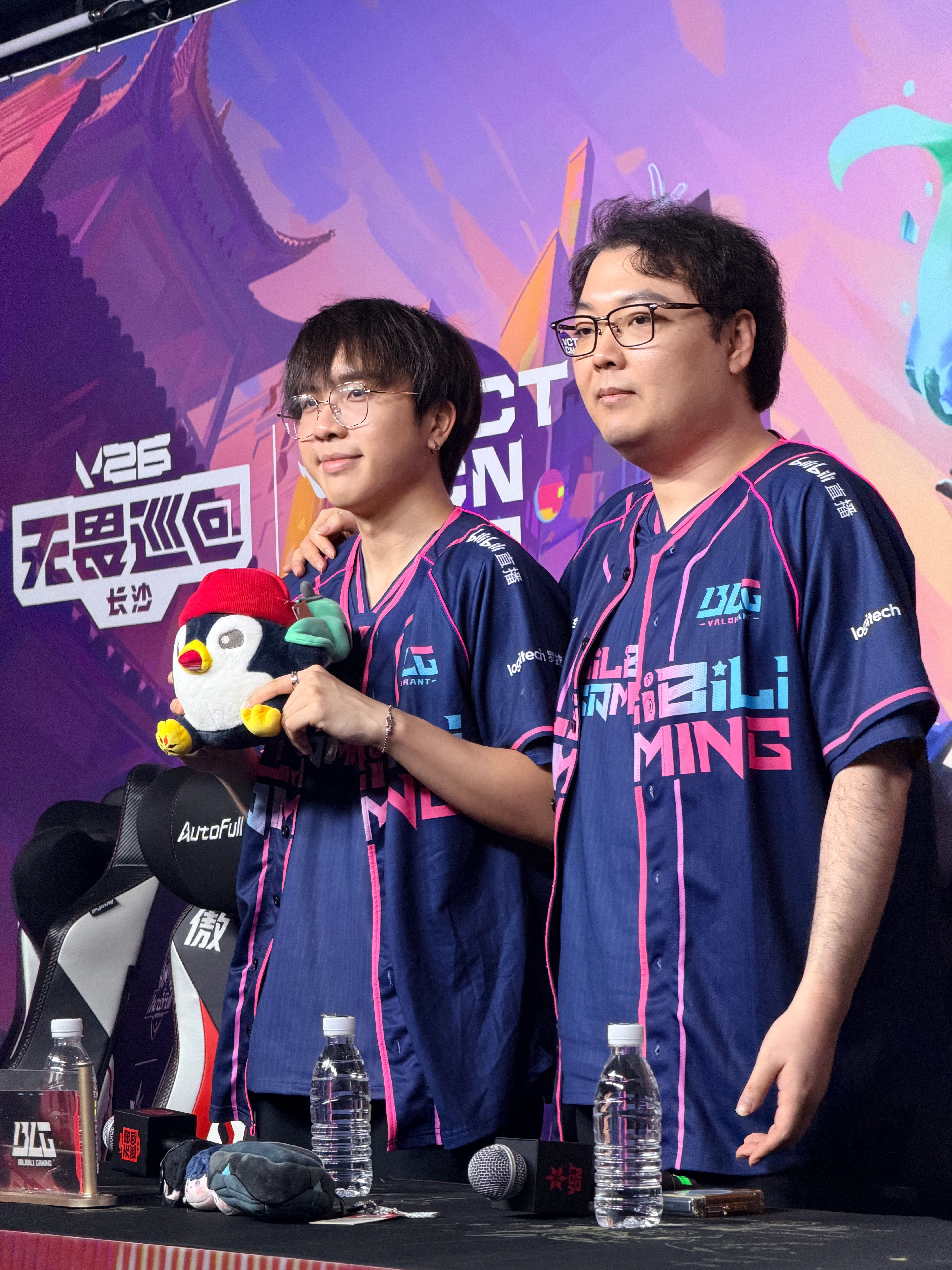 BLG无畏契约分部 和教练赛后群访合照来啦blg长沙站三连胜2026vctcn第