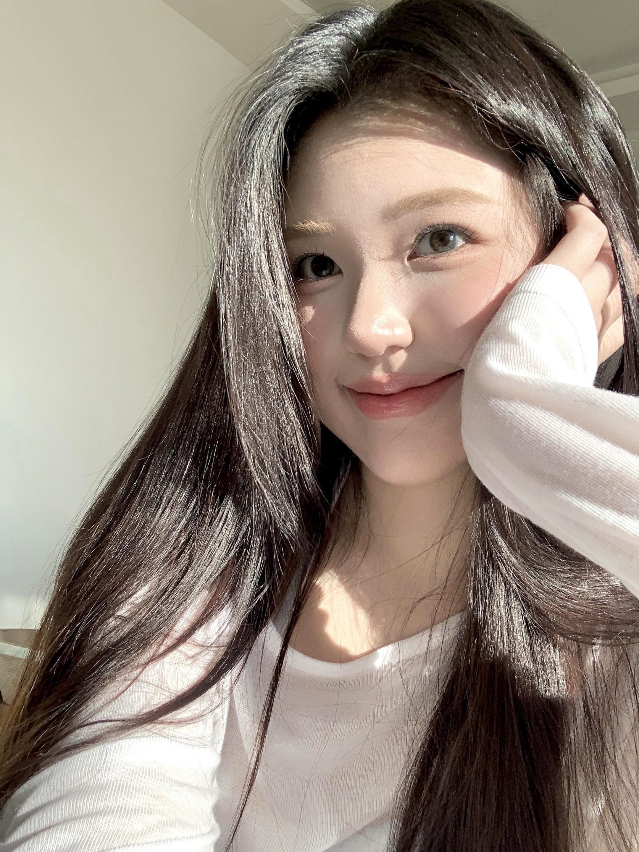 窗外的阳光对我说早安🤍