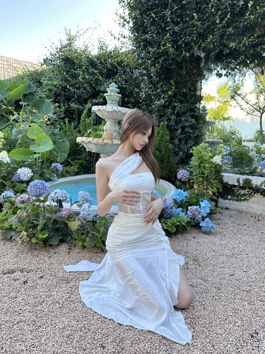 ⛲️ 𝓜𝓸𝓷𝓮𝓽'𝓼 𝓖𝓪𝓻𝓭𝓮𝓷