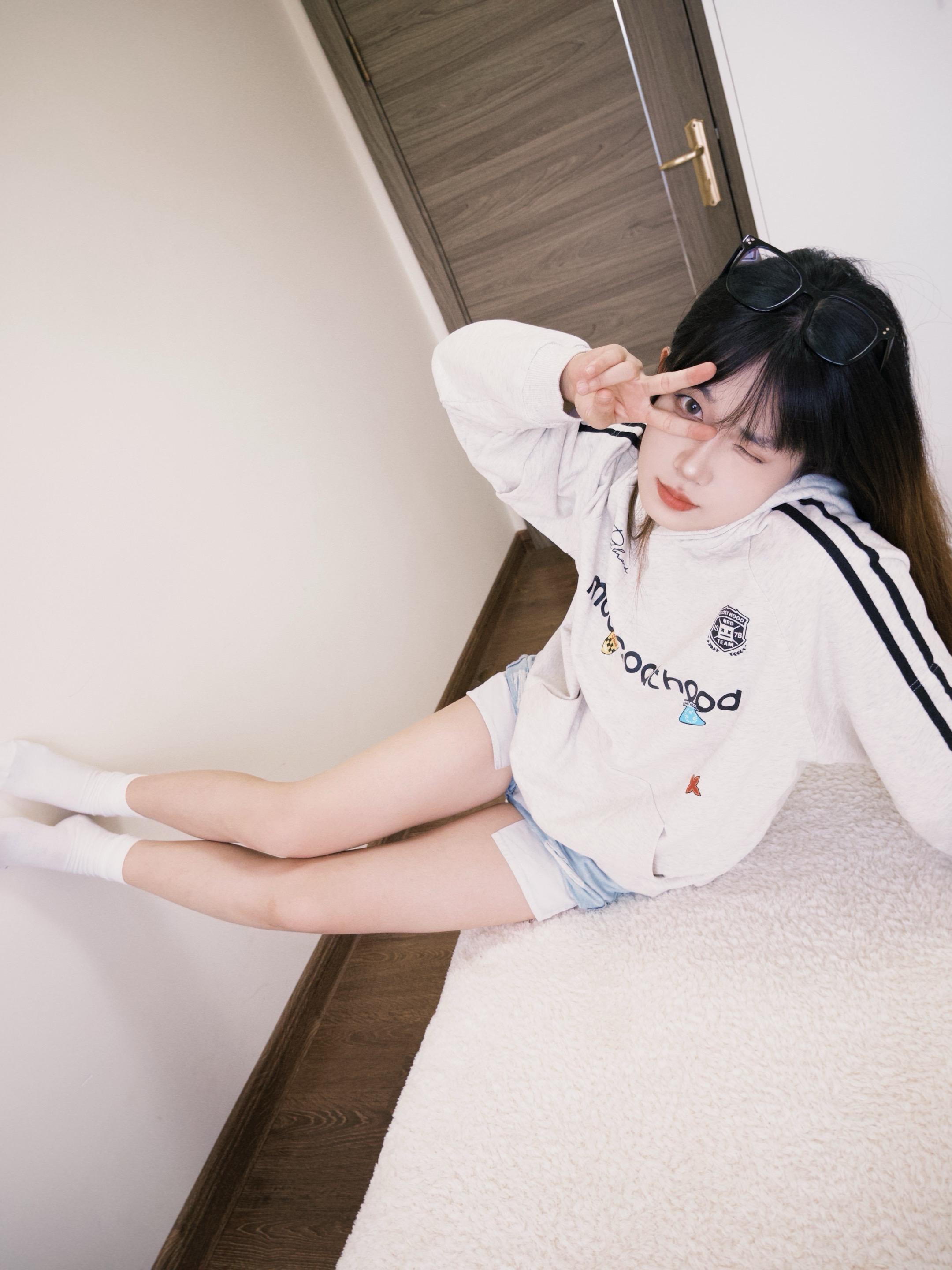 你开始想和别的女生见面 我不过尔尔对吗