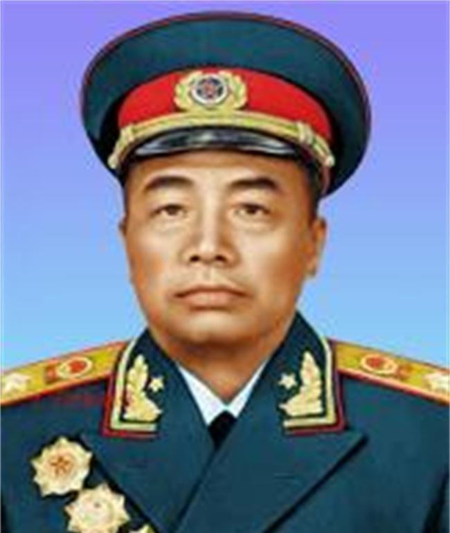 彭德怀为见毛主席三次闯门哽咽落泪，周恩来当场承诺帮助他解决实际困难！

1926