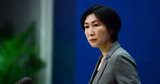 中俄外长通话是否讨论了向伊朗提供军事支持的可能性？外交部回应