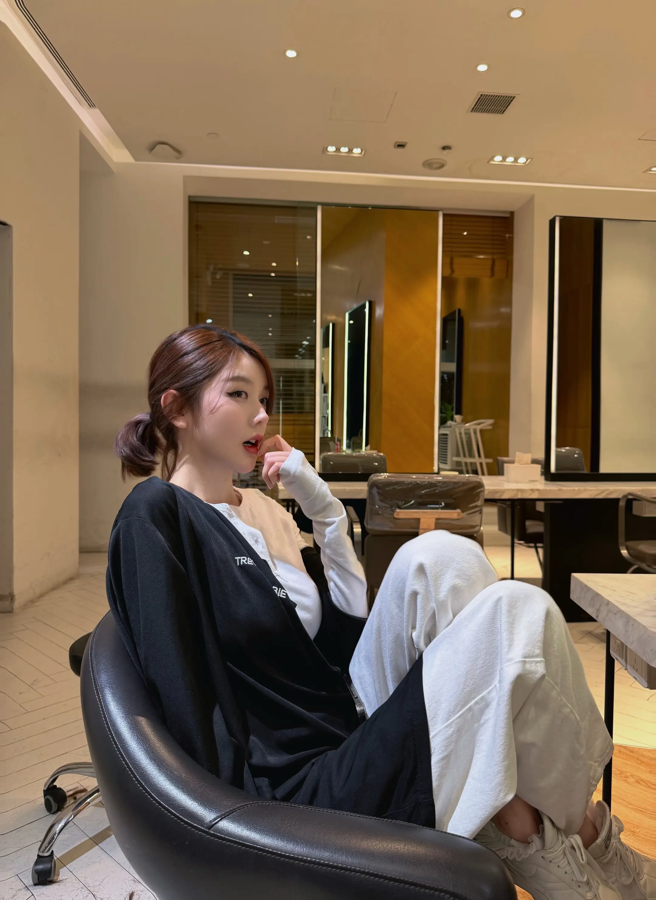 哥哥，我发誓有一天也要成为和你一样薄情寡义的人