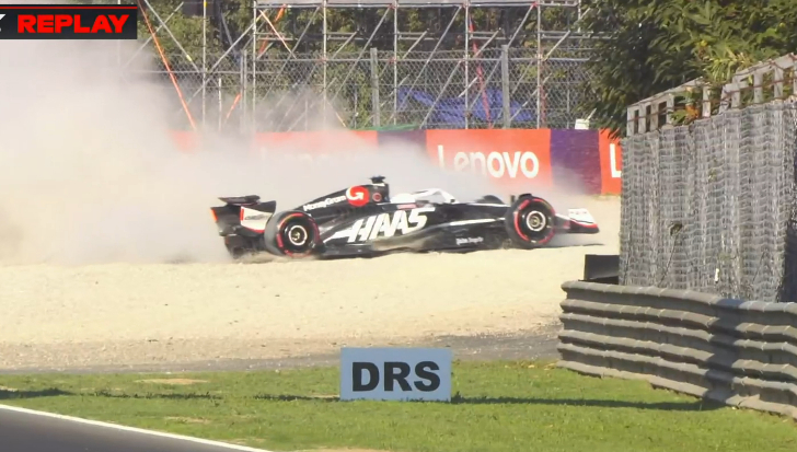 哈斯车队车手马格努森赛车撞墙！#F1##赛车##2024f1意大利大奖赛# ​​