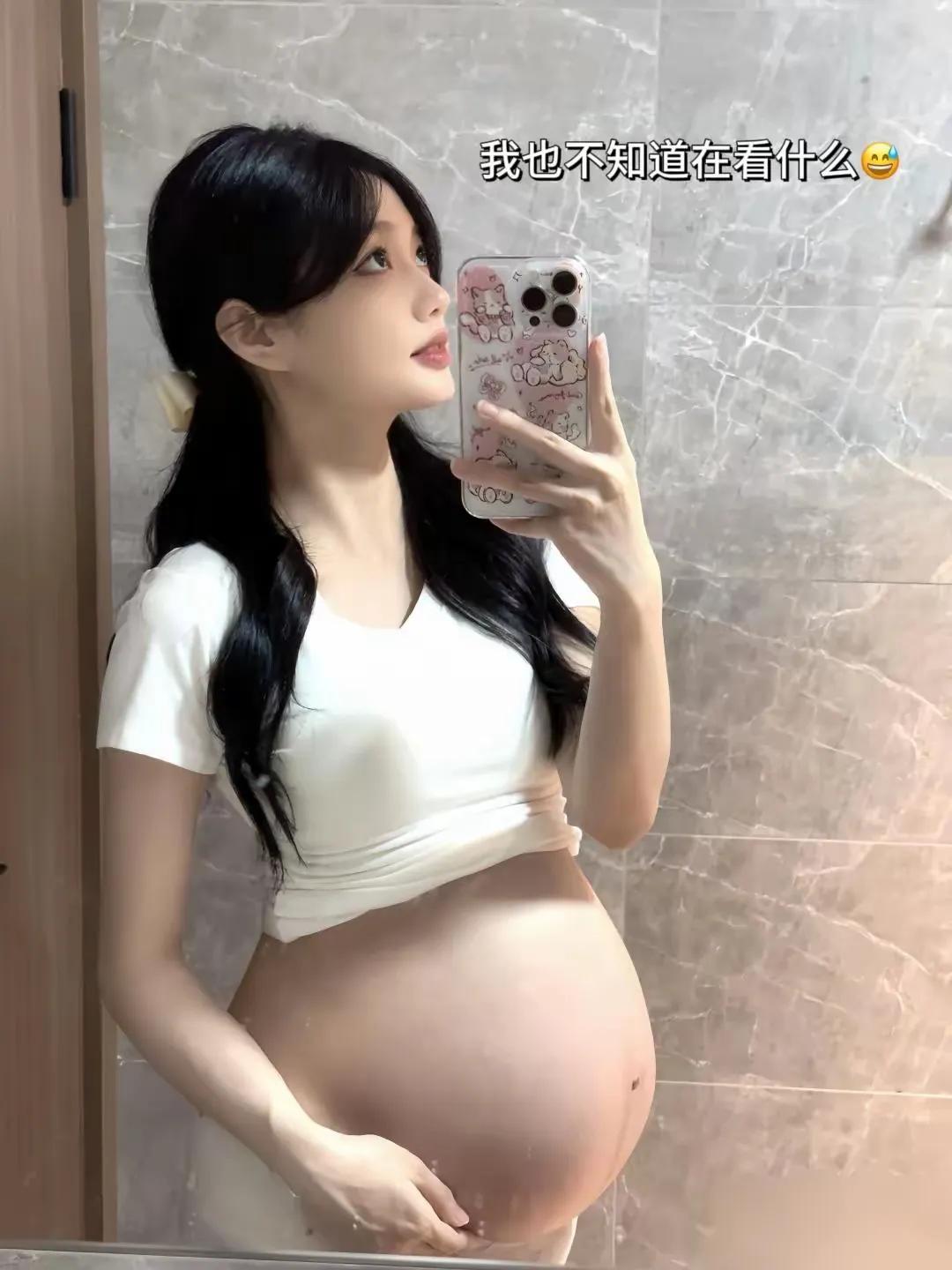 上联：生儿育女胎十月；
下联：？？？