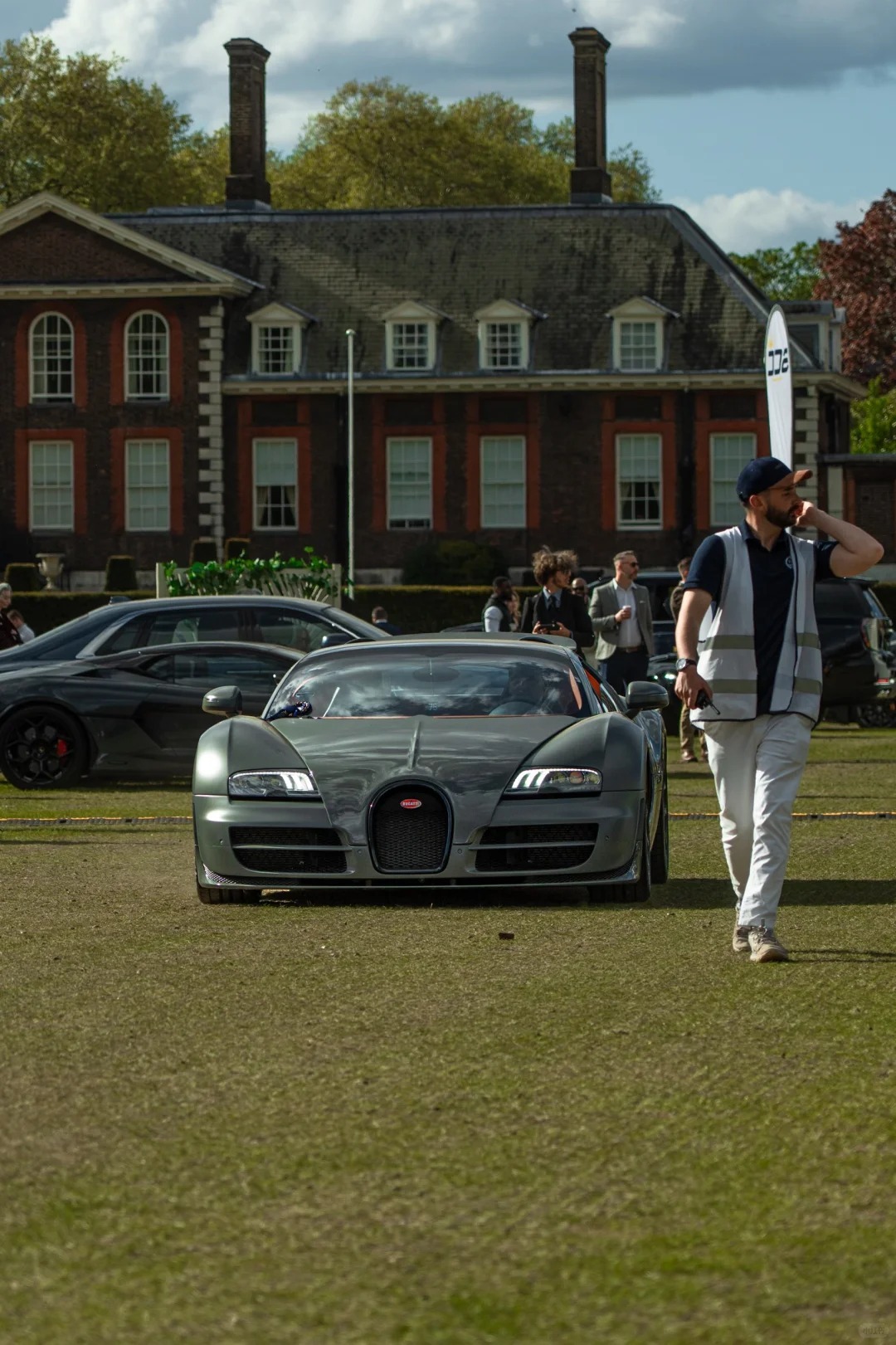 Bugatti Veyron Grand Sport Vitesse，水泥灰的布